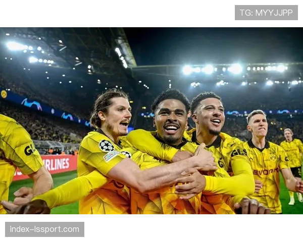 德甲：多特蒙德4-0大胜奥格斯堡，桑乔上演助攻帽子戏法